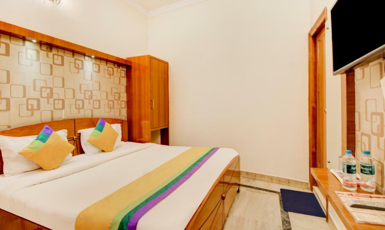 Treebo Trip Sonachi Hotels Amritsar Exterior photo